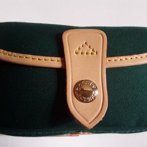 Dooney and Bouke wristlet